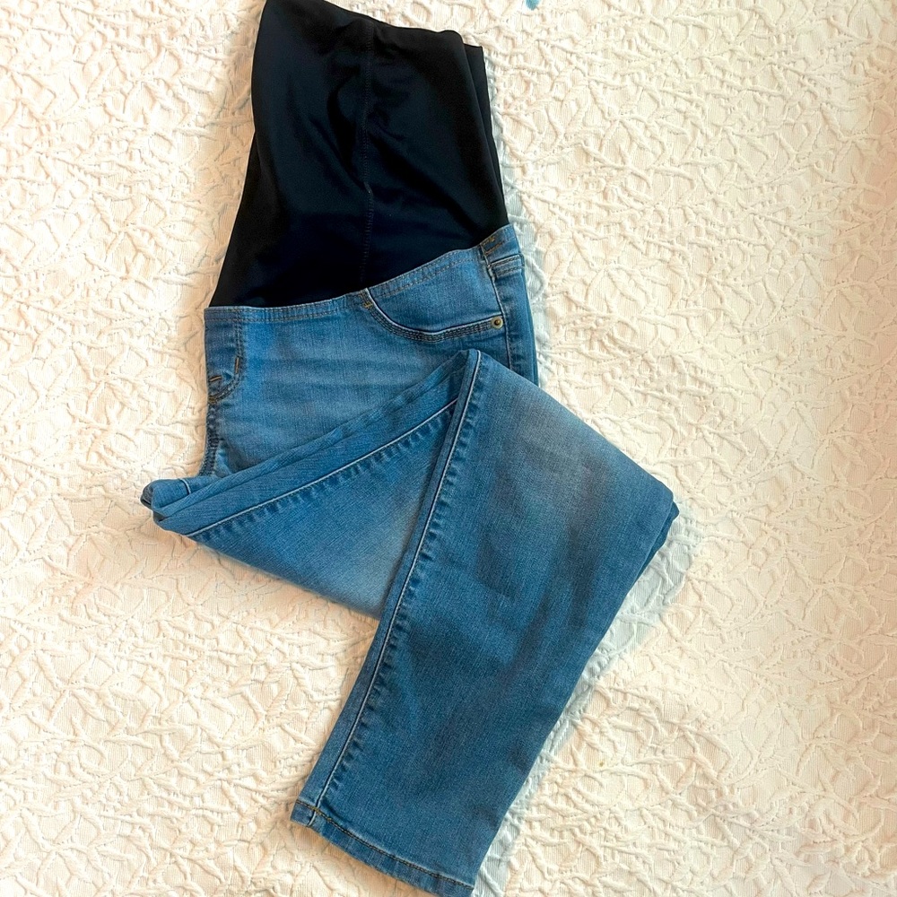 Maternity Jeans size 10